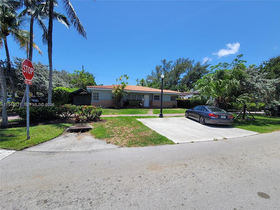 1st image of 1300 Marseille Dr