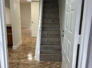 2780 W 76th St APT 203, Hialeah, FL 33016