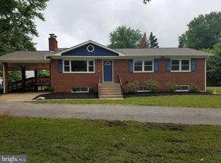 13201 Brooke Ln, Upper Marlboro, MD 20772