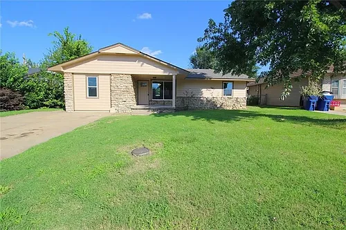 213 Cherokee Ln Photo 1