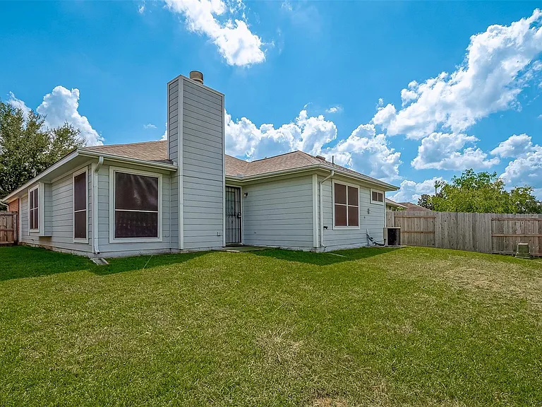 10902 Primrose Acres Ln — Photo 18