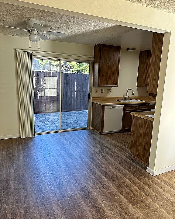 1st image of 1541 El Tigre Ct #15
