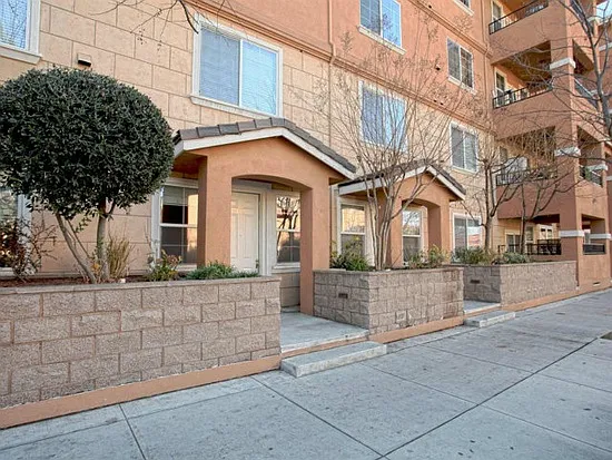 88 N Jackson Ave #203 — Photo 8