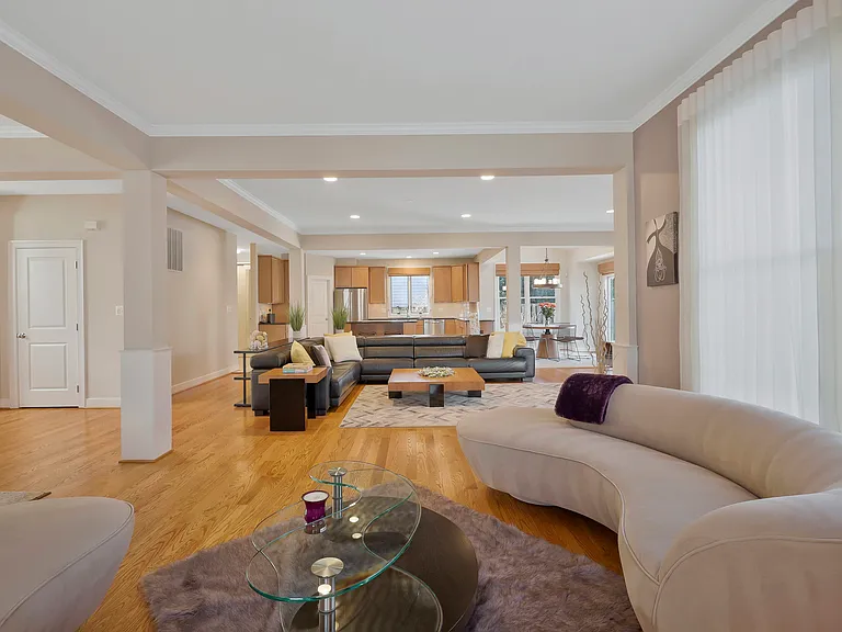 5922 Chesterbrook Rd — Photo 17