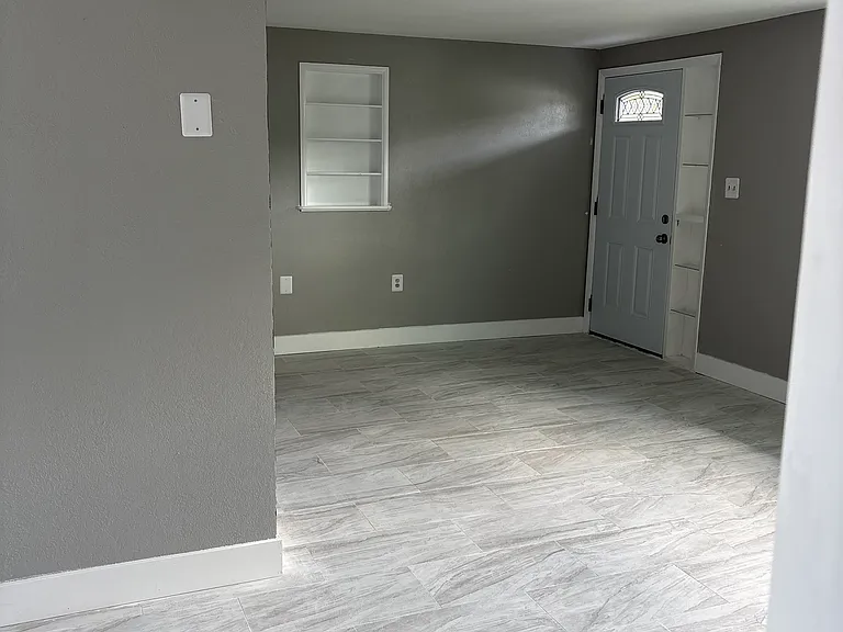 3649 Linkwood St — Photo 5