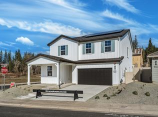 318 Shamrock Dr, Grass Valley, CA 95949