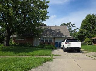 5025 Renard Dr, Dayton, OH 45424