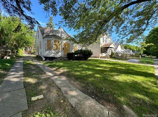 12109 Wayburn St, Detroit, MI 48224