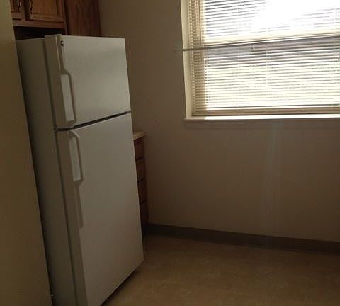 4th image of 199 S Allen St APT 1-4