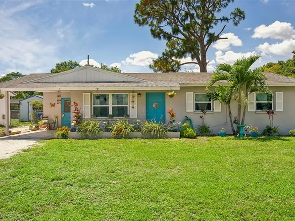 2526 Stratford Dr, Sarasota, FL 34232