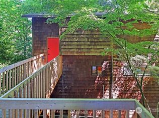 1818 25th Ave E, Seattle, WA 98112