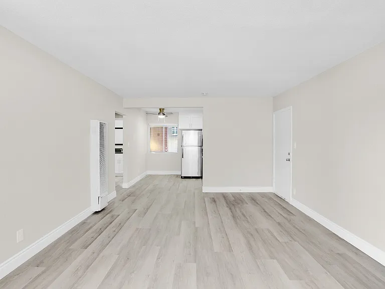 1345 N San Gabriel Ave — Photo 7