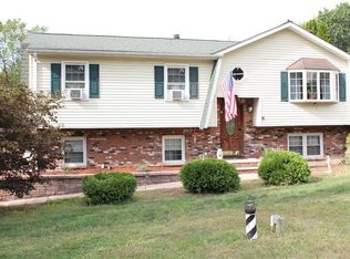 169 Barnes Rd, Washingtonville, NY 10992