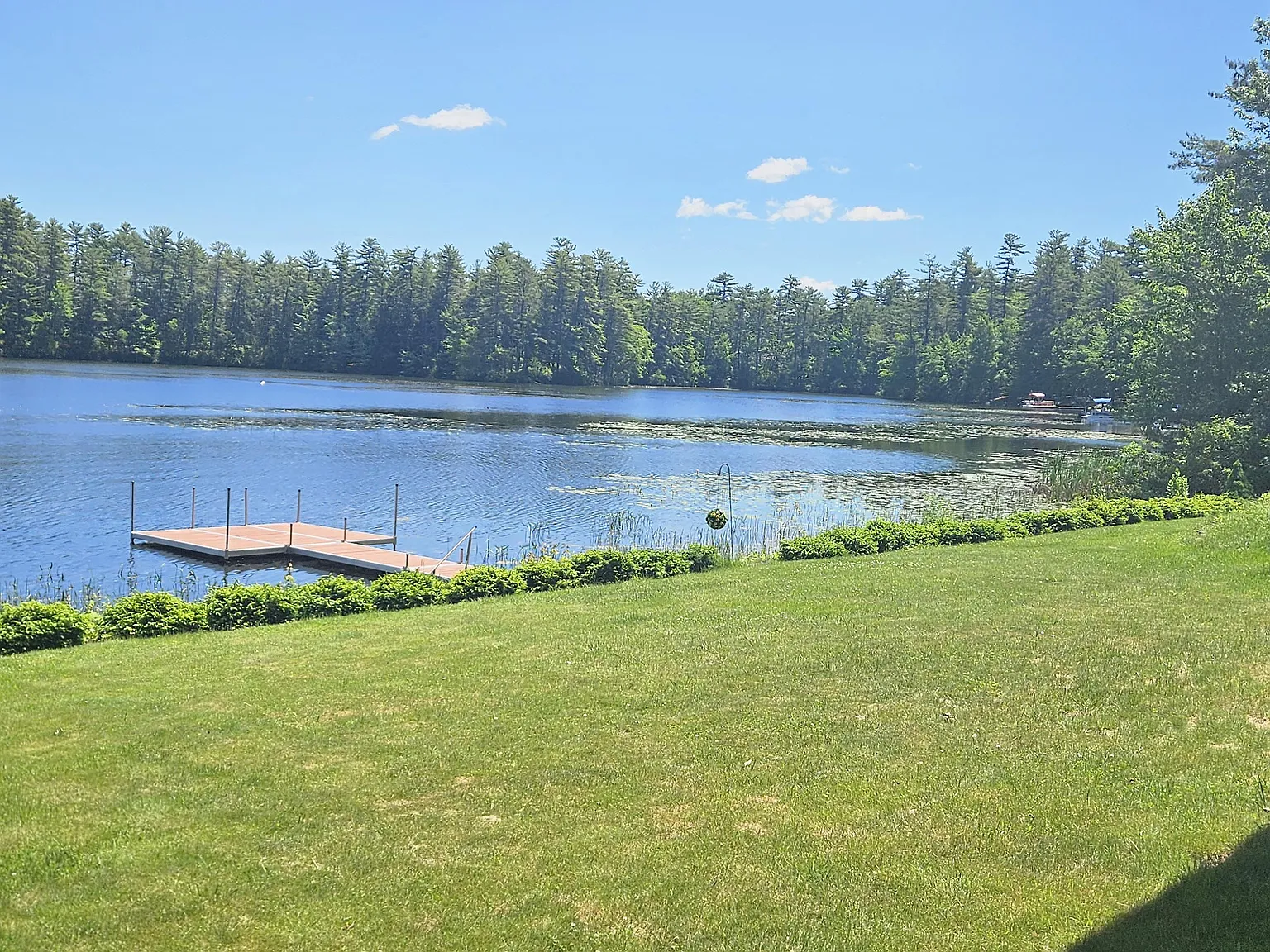 3 bed, 1808 sqft, $2,400 — Photo 4