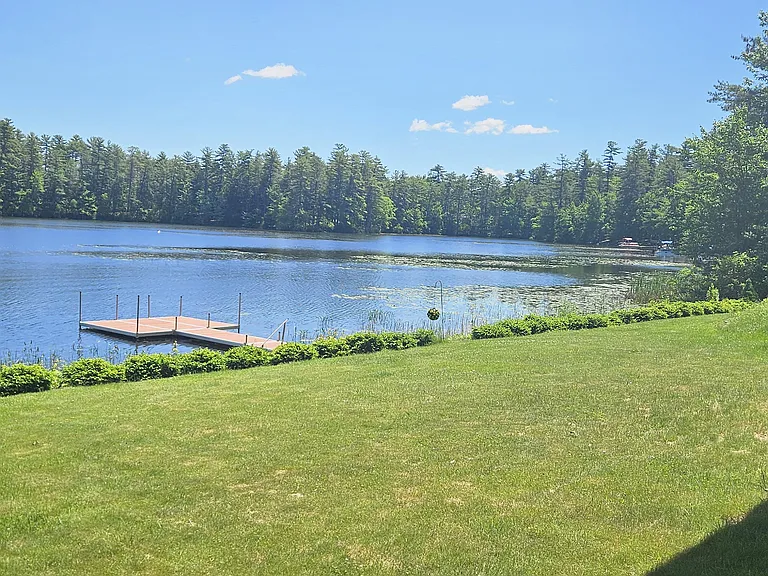 77 Meadow Rd — Photo 4