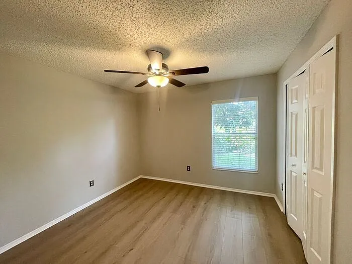 1063 Sugarberry Trl — Photo 21