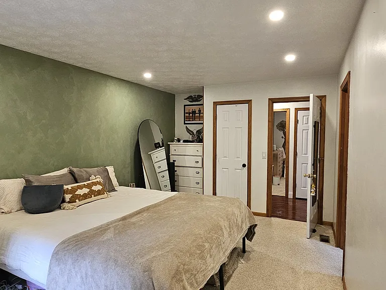 101 Kirby Ln — Photo 19