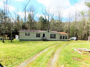 681 Spruce St, Madera, PA 16661