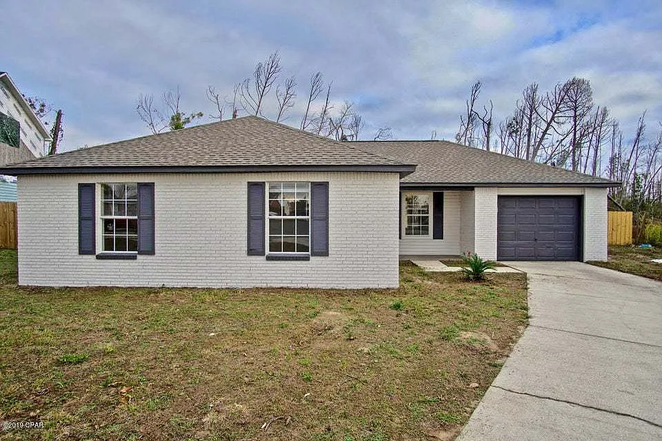 124 Abigail Ln