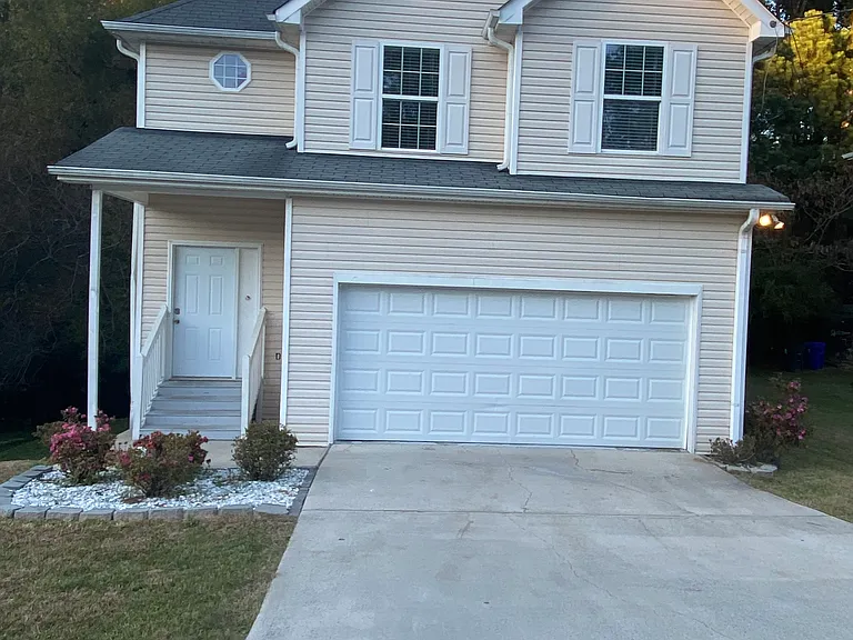Cottage Grove Pl — Photo 7