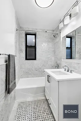 Sold by Bond New York | media 5