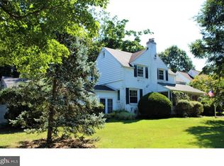 16 Chelfield Rd, Glenside, PA 19038