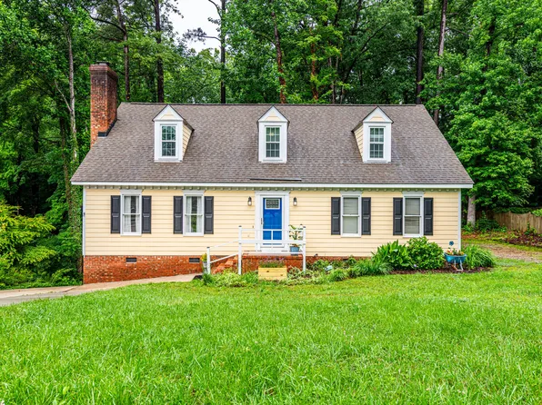 210 Dutchess Dr, Cary, NC 27513