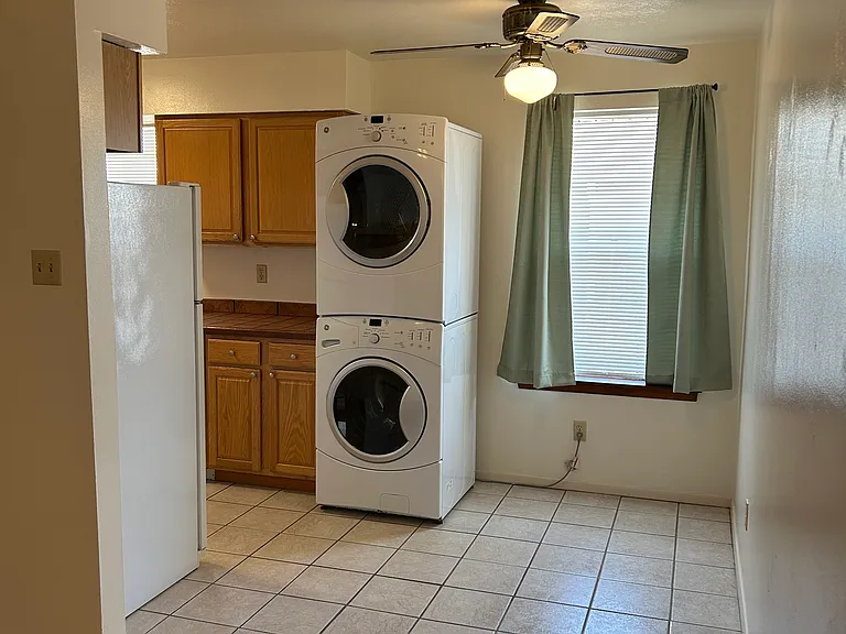 1601 Lake Ave — Photo 23