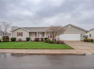 1060 Roosevelt St NE, Massillon, OH