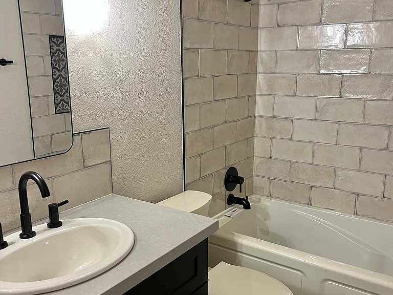 6885 E Cochise Rd — Photo 15