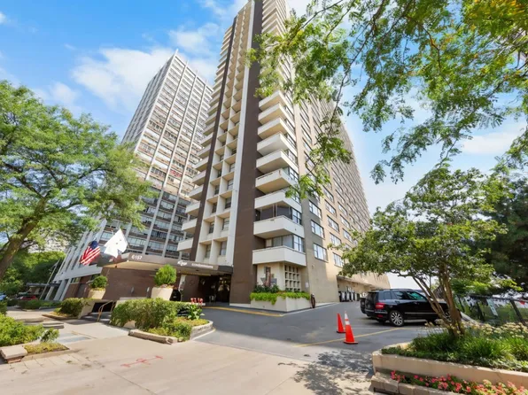 6157 N Sheridan Rd APT 25A, Chicago, IL 60660