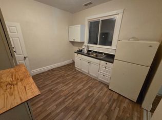 26 Hall St SW #1, Grand Rapids, MI 49507