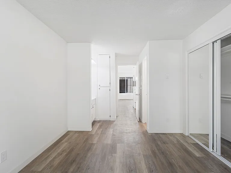 12514 Culver Blvd #6 — Photo 11