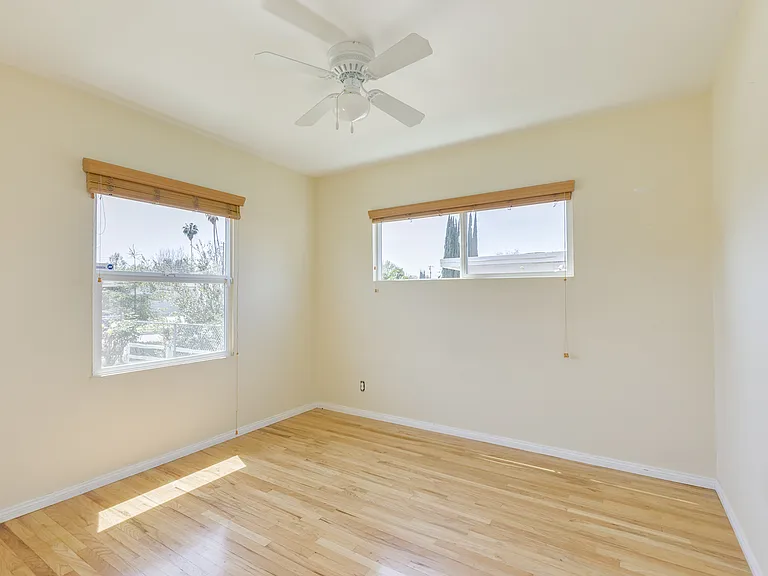 20301 Mobile St — Photo 14