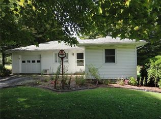 179 Cranberry Rd, Grove City, PA 16127