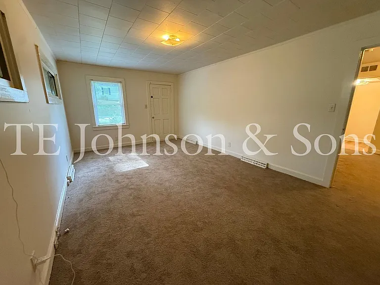 3616 Harvard Rd — Photo 24