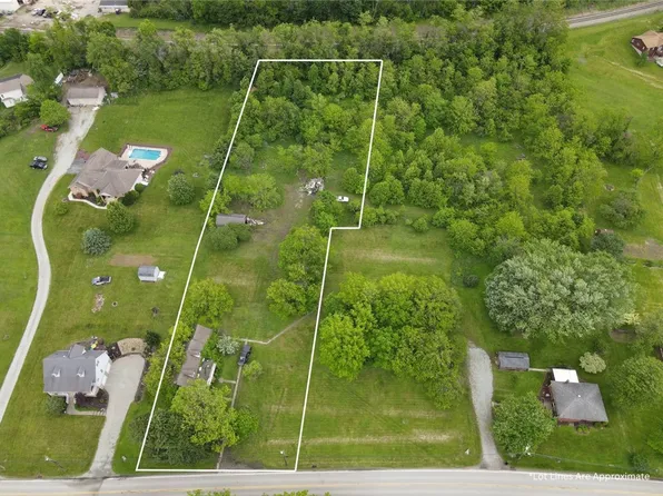 273 S Greengate Rd, Greensburg, PA 15601