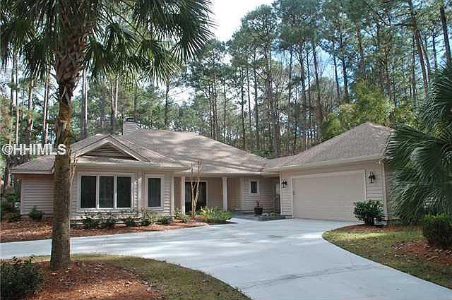 1st image of 18 Lenora Dr