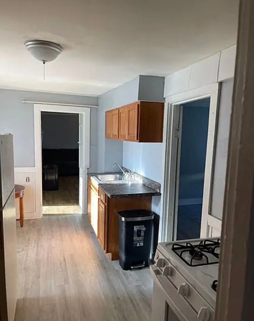 21-23 Franklin Street — Photo 1
