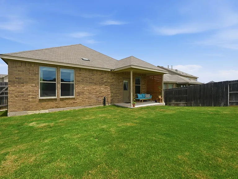 516 Grace Lilly Dr — Photo 28