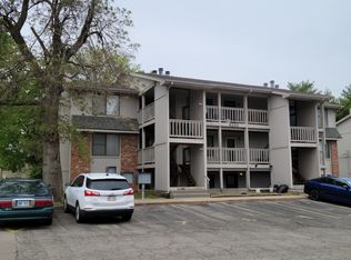5230 SW 10th Ave #9, Topeka, KS 66604