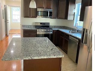 20 Virginia Ln #2A, Providence, RI 02908