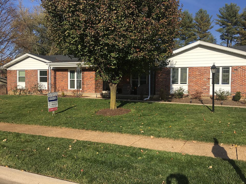 2nd image of 300 Villar Hill Dr