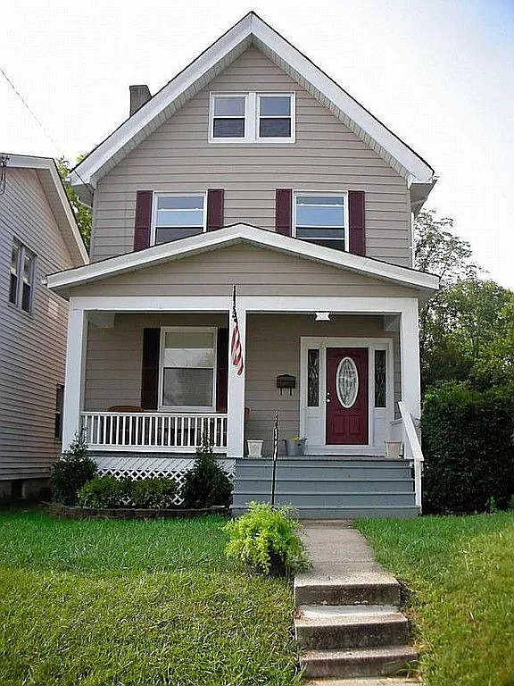 49 E 41st St photo 1