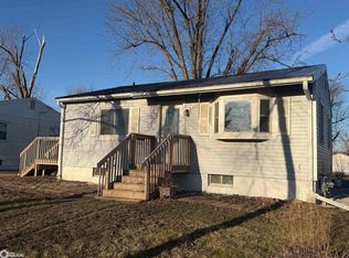 512 Sharon Ave, Marshalltown, IA 50158