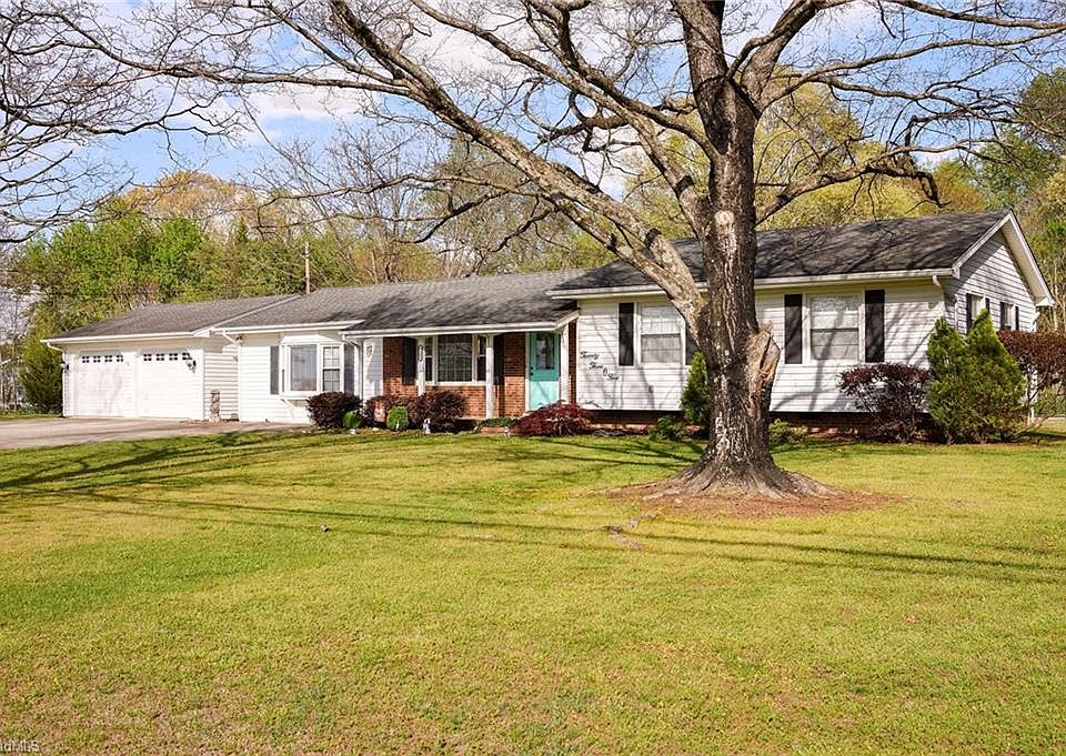 1st image of 2305 Pine Meadow Dr