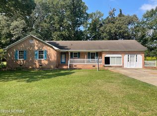 3395 Davis Hardy Rd, Kinston, NC 28504