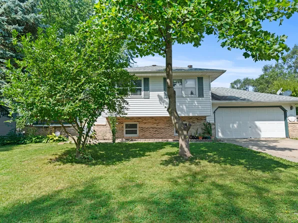 1790 Daisy St, Aurora, IL 60505