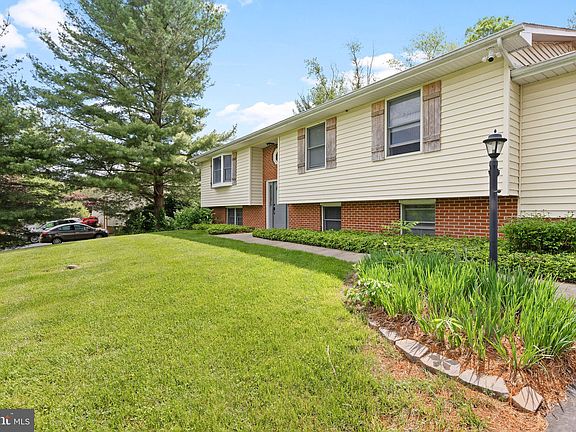 2nd image of 2617 Thorny Dr