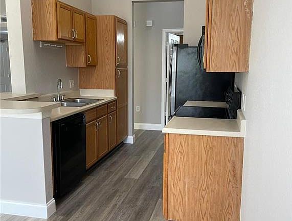 4th image of 7940 Preserve Cir APT 934